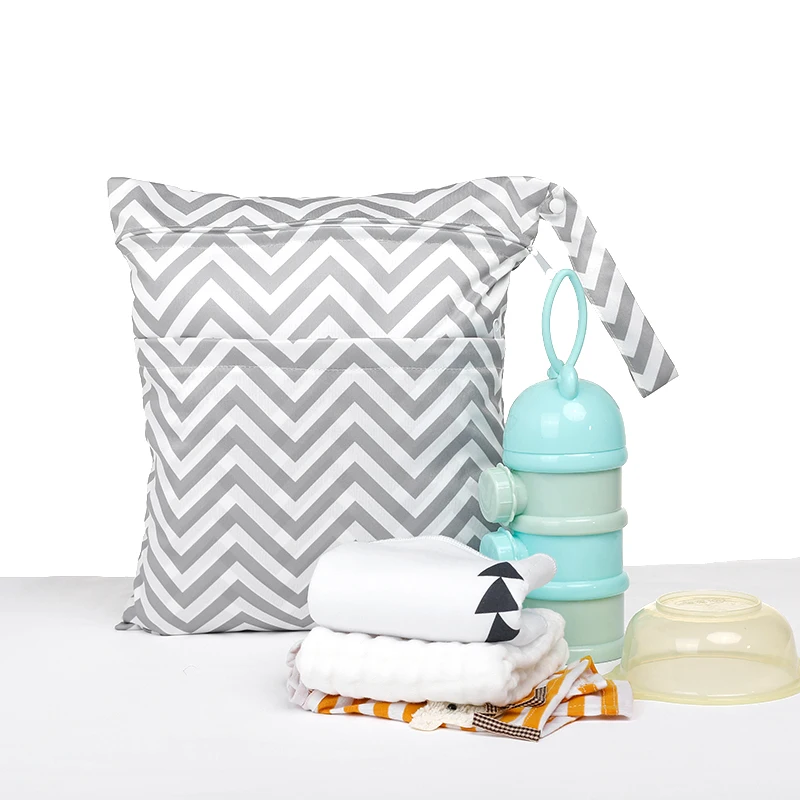 

Baby Diaper Bag Printed Waterproof Bag Zipper Handbag Stroller Carry Pack Reusable Baby Diaper Bag 36x30cm