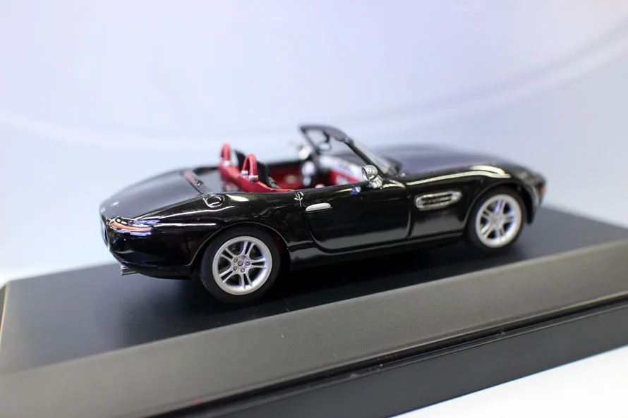 Новые литая модель автомобиля 1/43 масштаб BMMW Z8 в Carboneblack met игрушечные машинки для