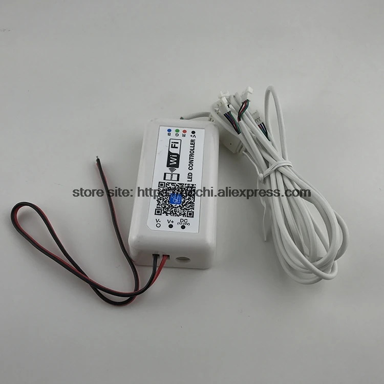 Комплект разноцветных галогенных колец HochiTech RGB для BMW 3 серии E90 05-08 галогенные