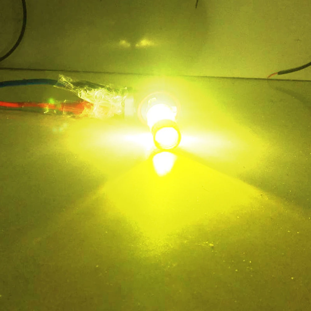 Противотуманный светильник 100 Вт H4 золотистый желтый 3000 К с функцией