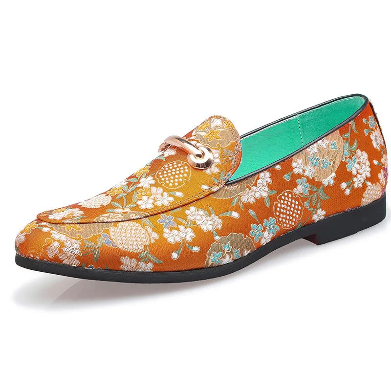 

Men Casual Embroider Shoes Big Size 38-48 Flats Shoes for Men Loafers Shoes Soft Comfortable Man Footwear