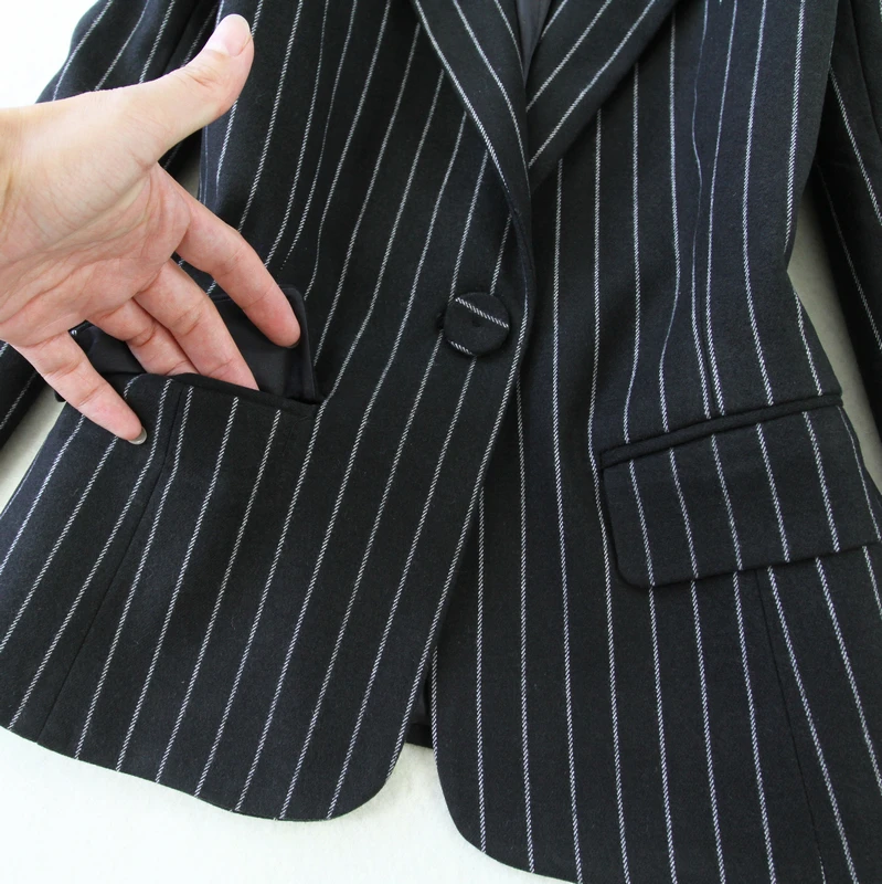 Женская зимняя одежда новинка полосатый шерстяной костюм большого размера с