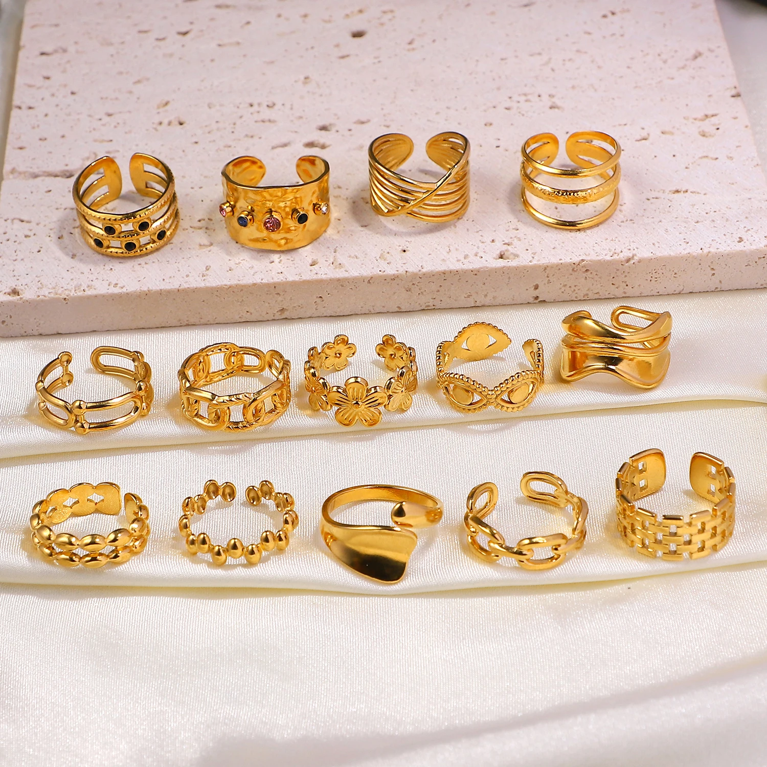 Комплект женских колец из нержавеющей стали с позолотой 18 карат | Украшения и