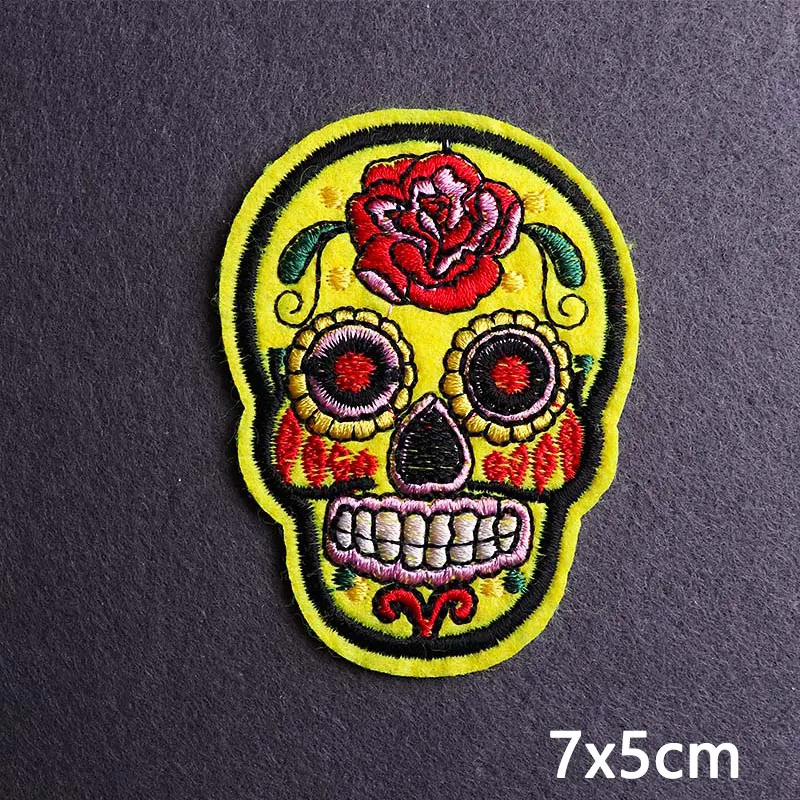 Нашивки в готическом стиле с вышивкой Чумного доктора нашивки хиппи черепом