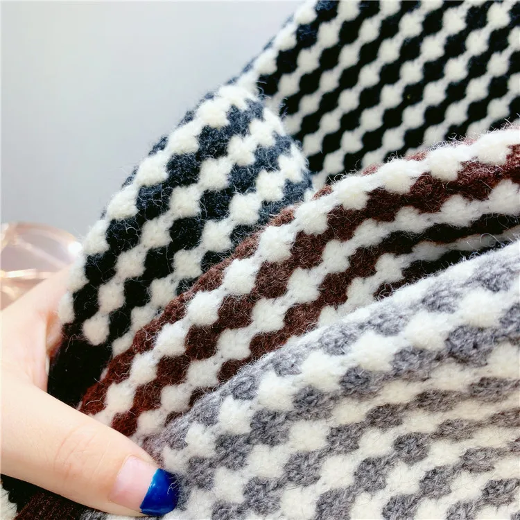 Новинка 2020 женский осенний свитер с круглым вырезом теплый в клетку длинным