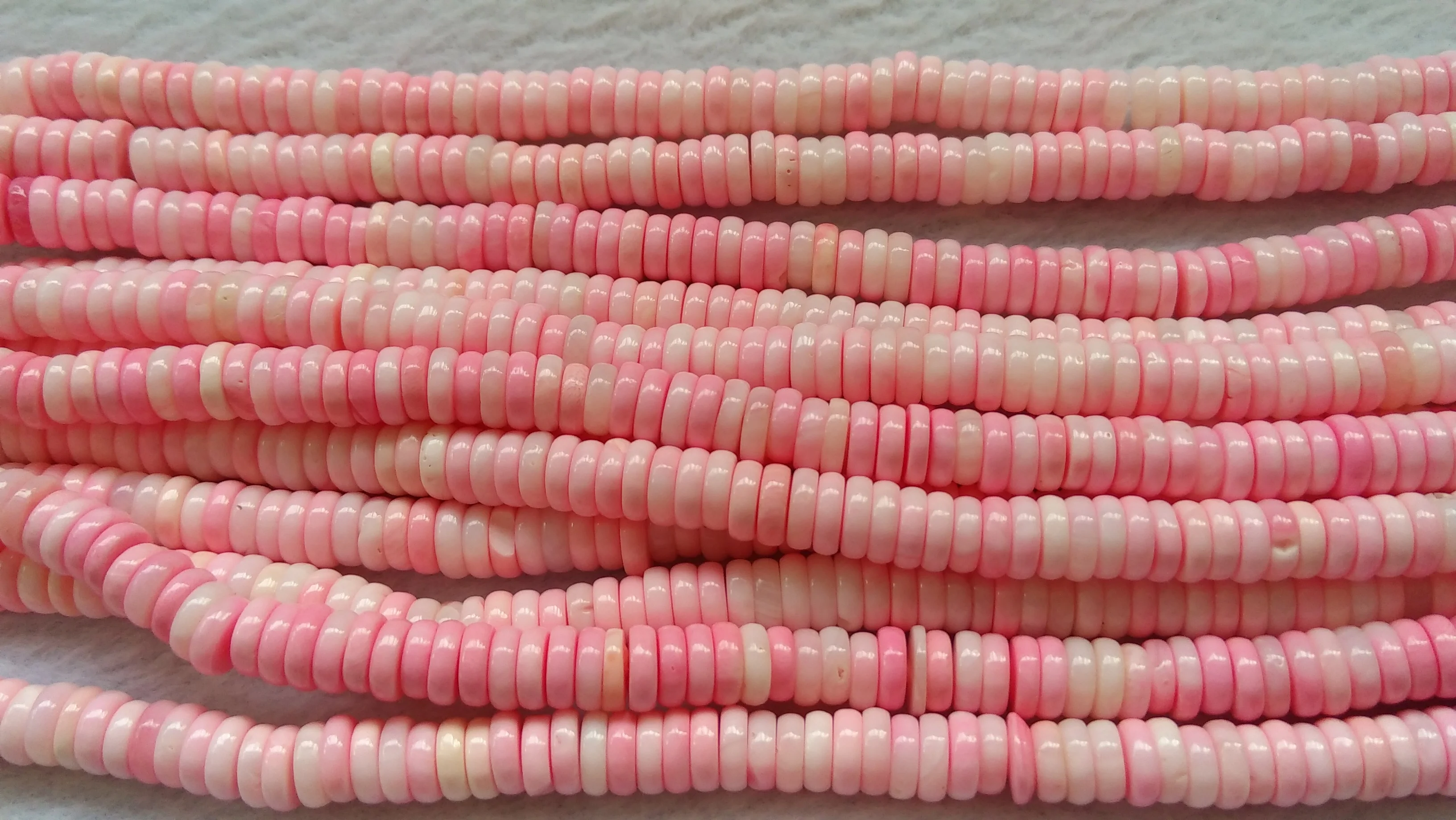 

Free ship--Full strand 16" Pink Sea Shell Beads,Natural Cream Pink Queen Conch Shell Beads Button Rondelles,Coin Disk Spacer Bea
