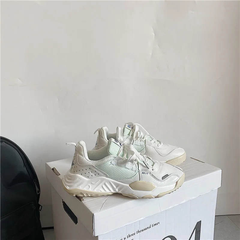 

Korea Girls Soft Shoes Girls Casual Breathable Comfort Sneakers Joker Summer Torre Shoes Tide Women Sneakers Platform Shoes