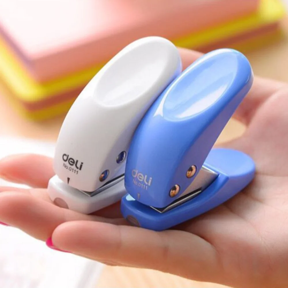 

2pcs Useful Hole Puncher Multifunctional Certificate Hole Punch Machine Single Hole Puncher for Office School (Random Color)