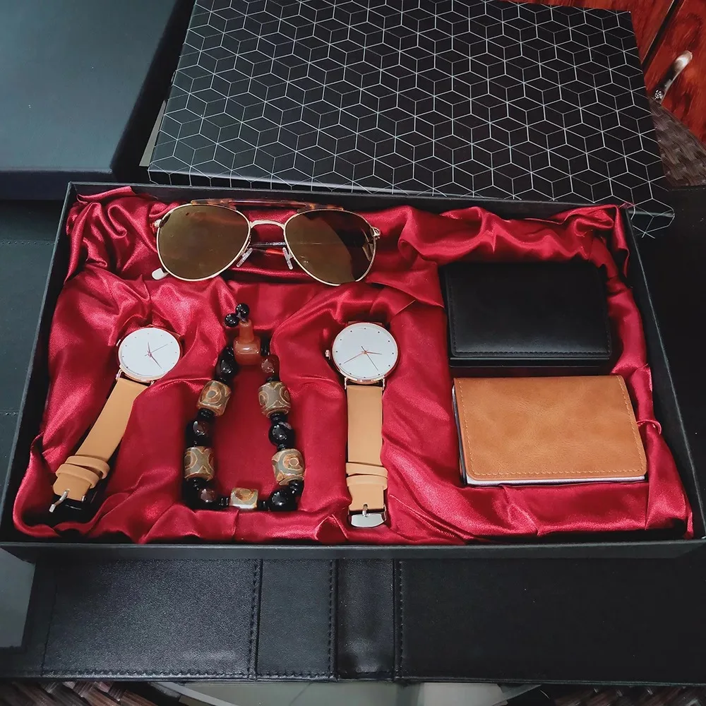 Couple Watches Set Men /Women Simple watch Gifts for Lover's 6pcs/set Boutique Present Beaded Bracelet Sunglasses Card Holder