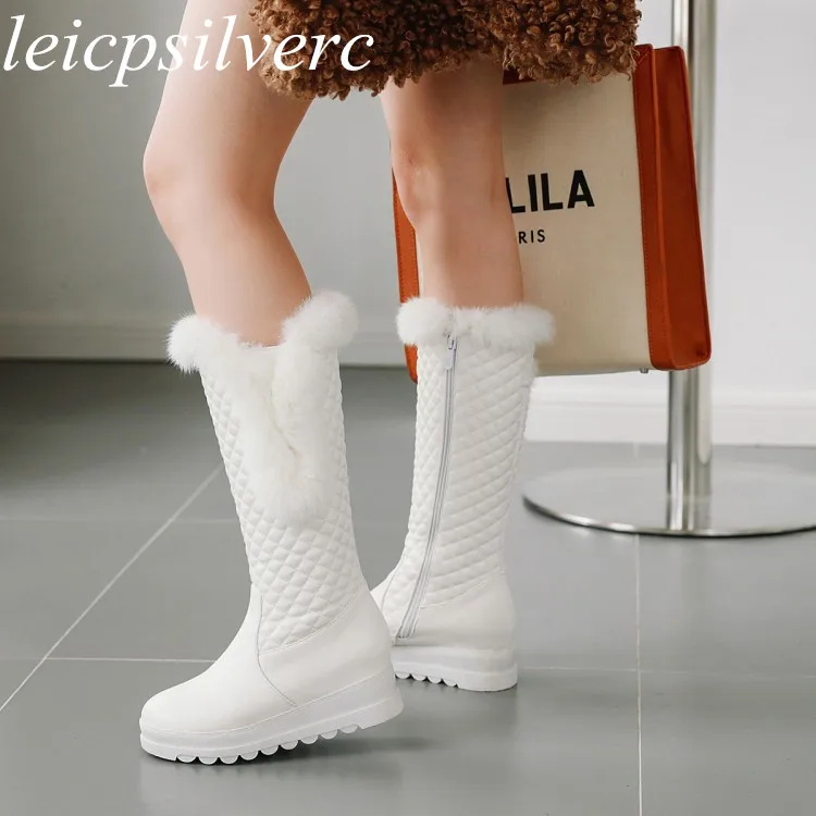 Женские зимние сапоги на платформе теплые до колена из искусственной кожи