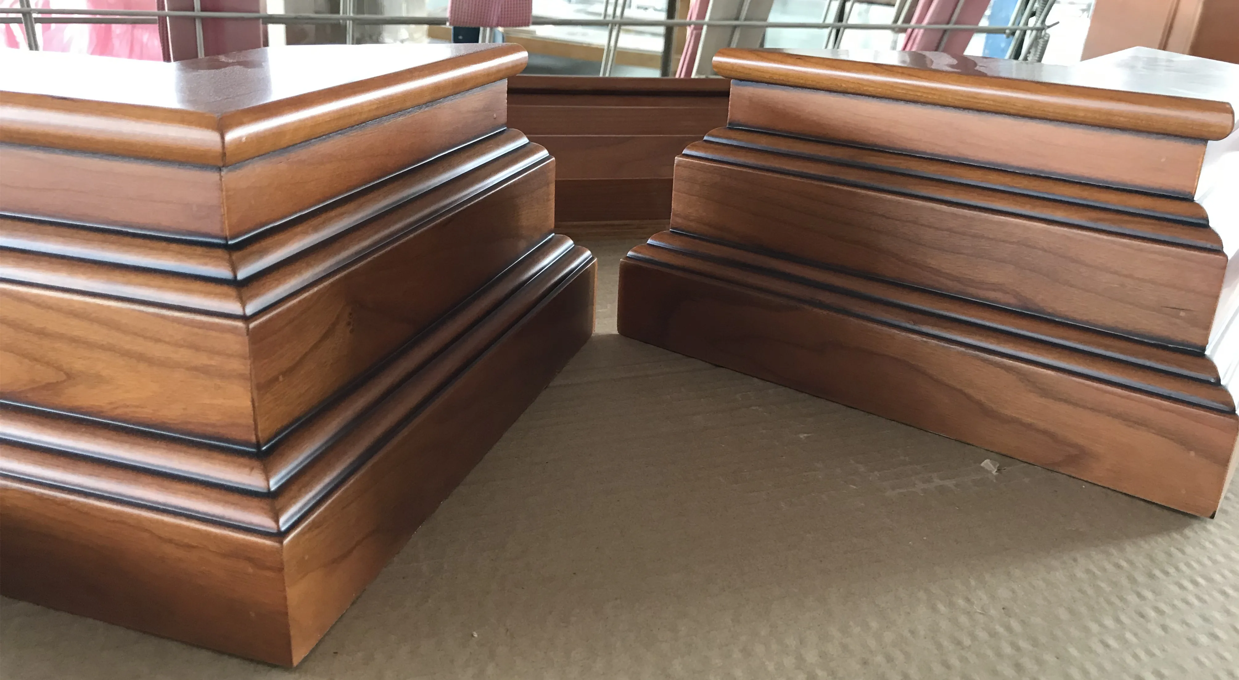 Высококачественный кухонный шкаф из твердой древесины в классическом стиле со