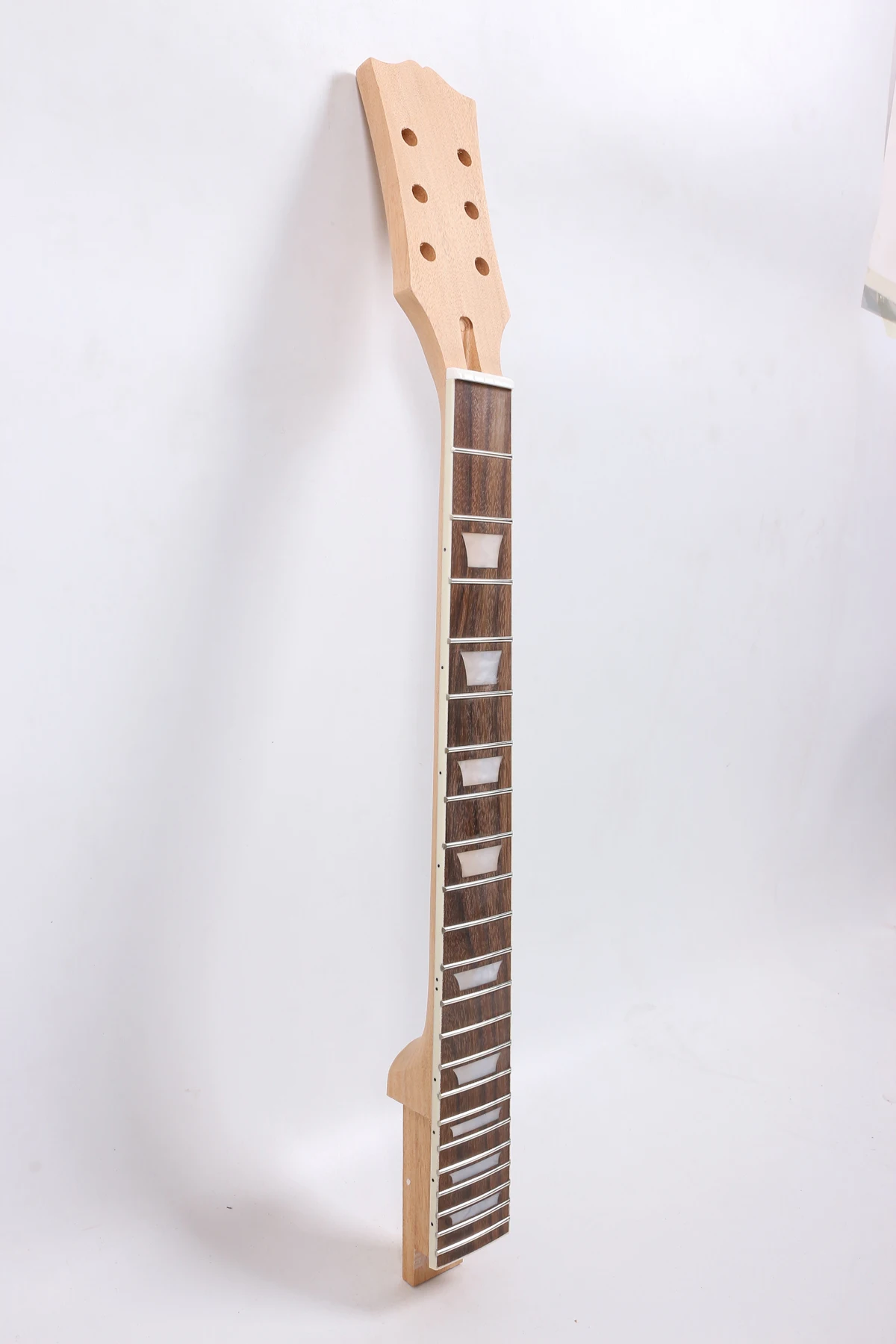 Электрогитара с горлышком из красного дерева 22 лада 24 75 дюйма одна шт.|electric guitar