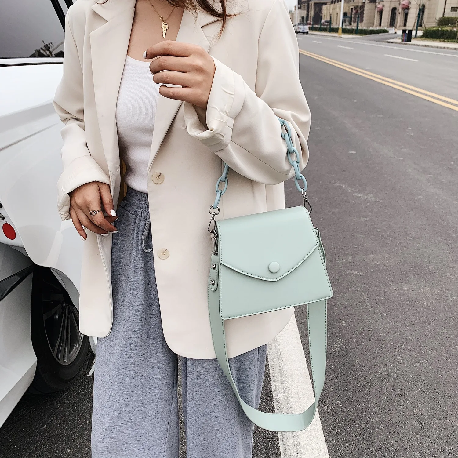 Дизайнерские маленькие сумки через плечо из искусственной кожи на толстой