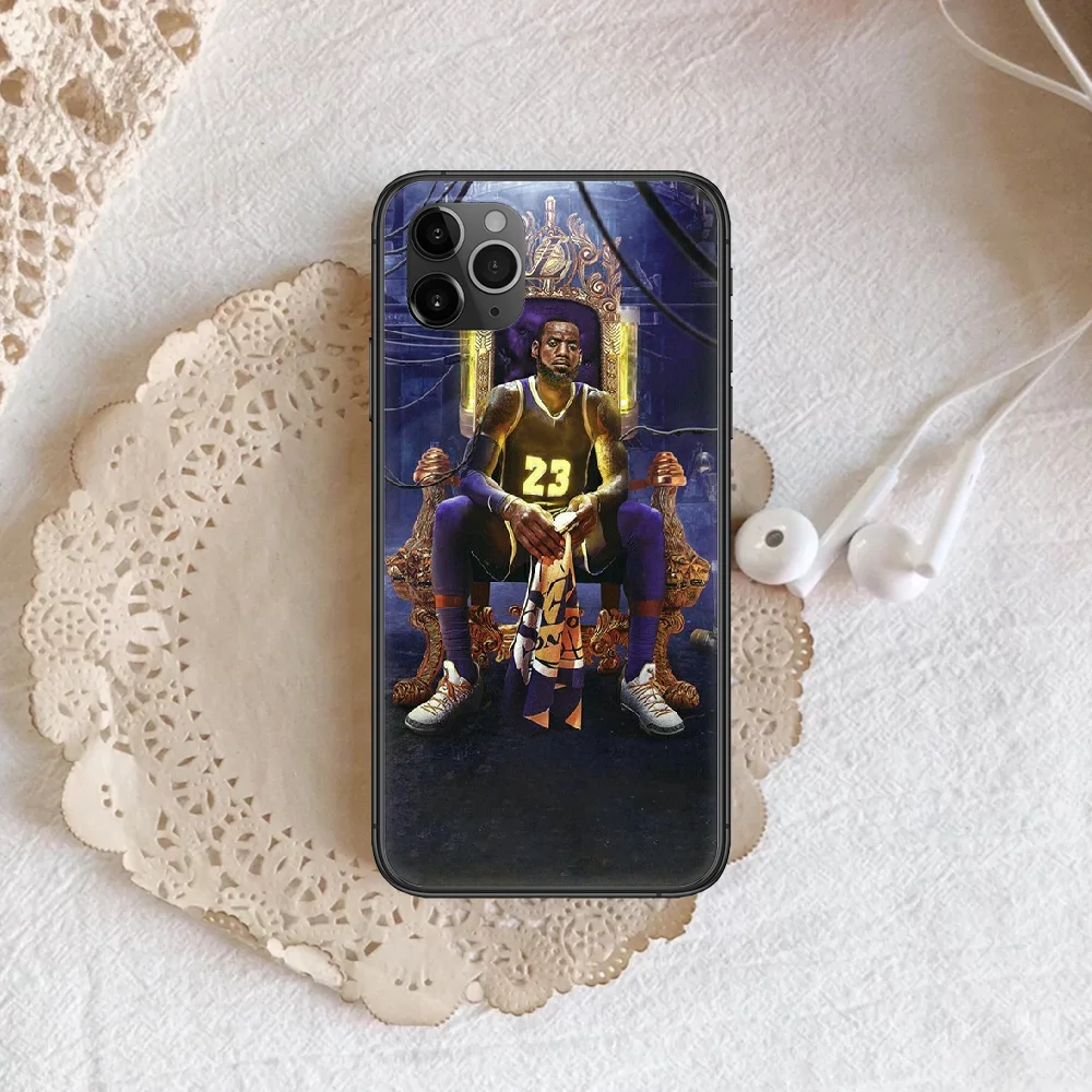 

LeBron James Phone Case Cover Hull For iphone 5 5s se 2020 6 6s 7 8 12 mini plus X XS XR 11 PRO MAX black Back 3D Hoesjes