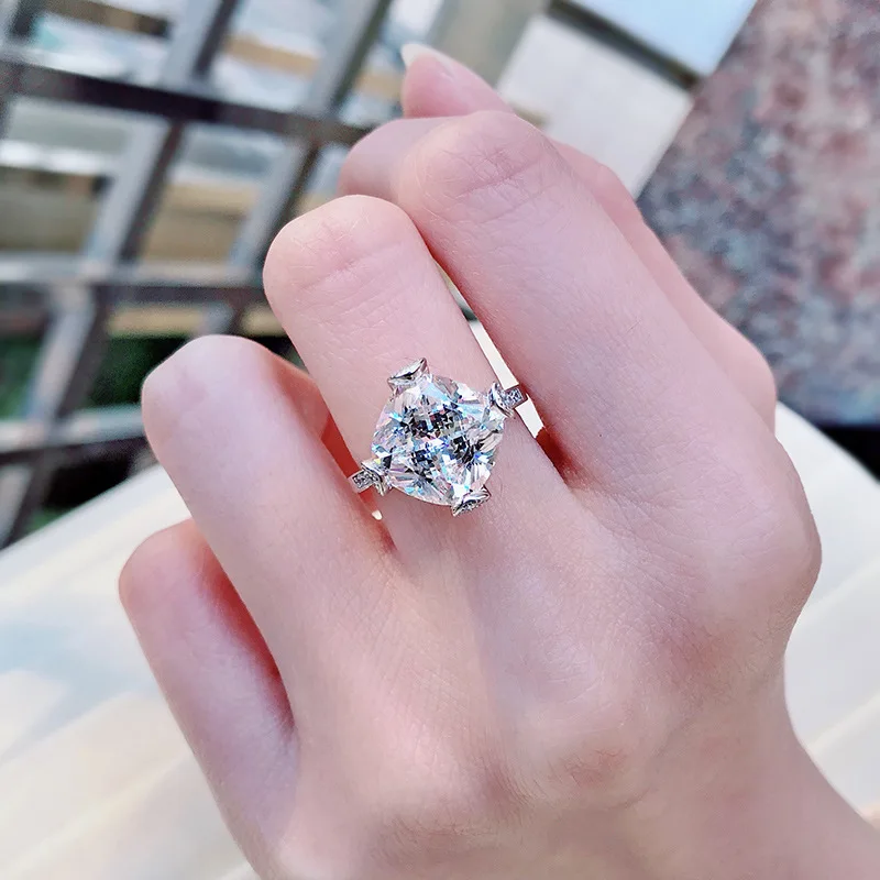 

Lab Diamond 100% 925 Sterling Silver 11*11MM Radiant Cut Geometric Square Wedding Ring For Women Jewelry 2021