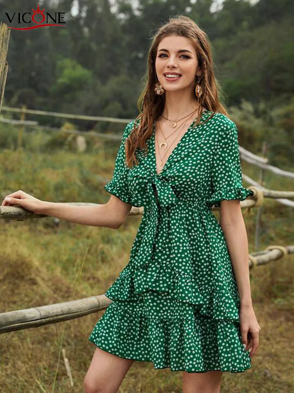 

VICONE 2020 New Style Bohemian Style Floral-Print Joint Flounced V-neck Lace-up Bell Sleeve Dress