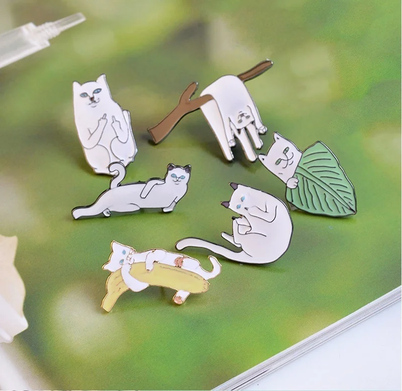 Cartoon Funny Cats Metal Brooch Pins Badge Pinback Button Corsage Gift Men Women Unisex Jewelry | Украшения и аксессуары