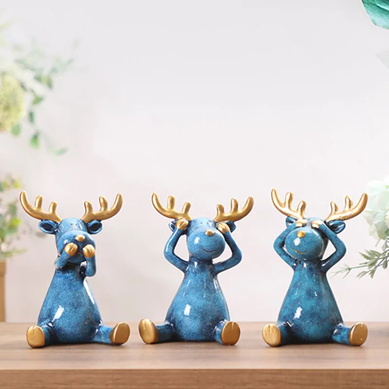 

Resin Christmas Deer Cute Sitting And Funny Elk Ornaments home decorations modern desktop animal decor living room Ornament