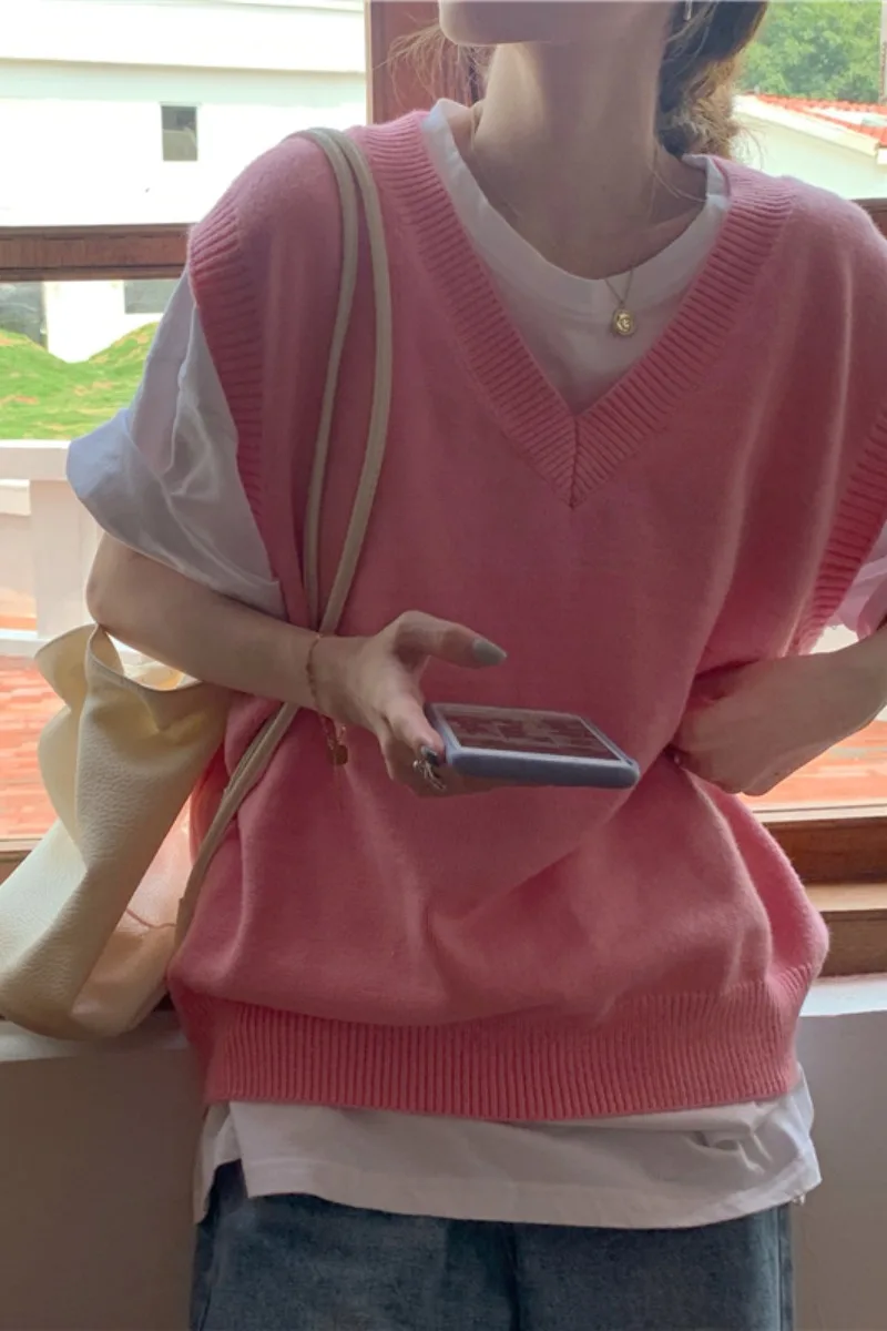 

Women's Spring Autumn Chic Sweet Vest Sweaters Korean Fashion V Neck Sleeveless Solid Color Loose Knitted Outwear for Student