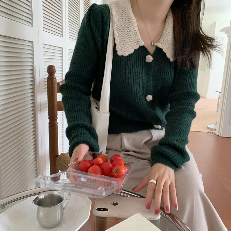 

Korean Autumn Dark Green Knitted Short Cardigan Sweater Women Elegant Slim Knit Outerwear Female Full Sleeve Flower Buttons