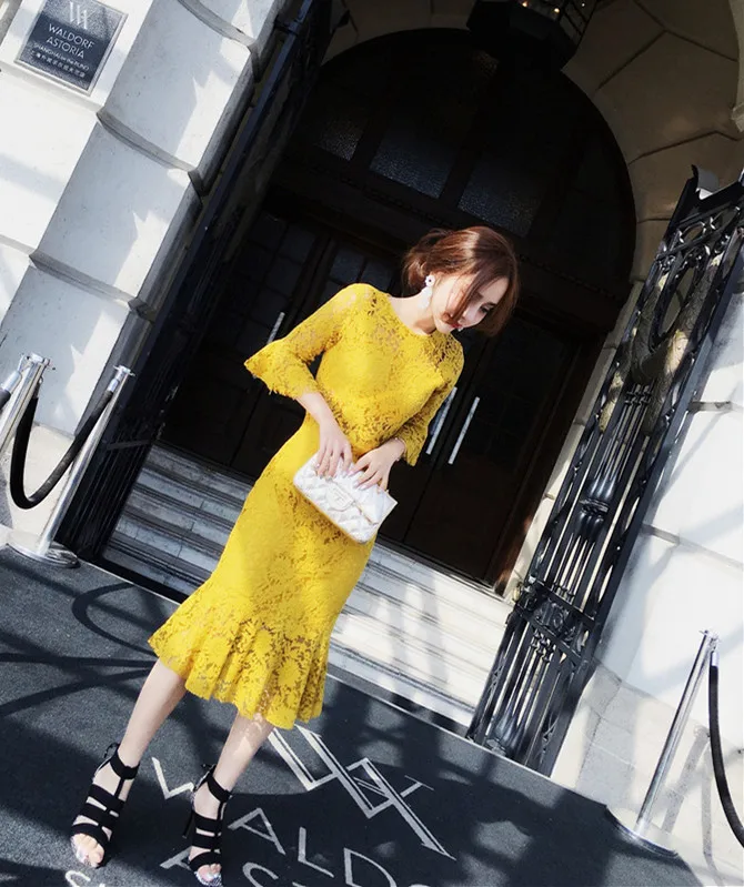 

Women Lace Dress Yellow 2019 Summer Slim Dresses Female Lace Flare Sleeve Half Sleeve Medium Length Dress New