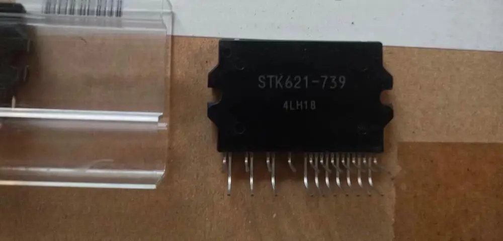 

20 шт/STK621-739 Новый