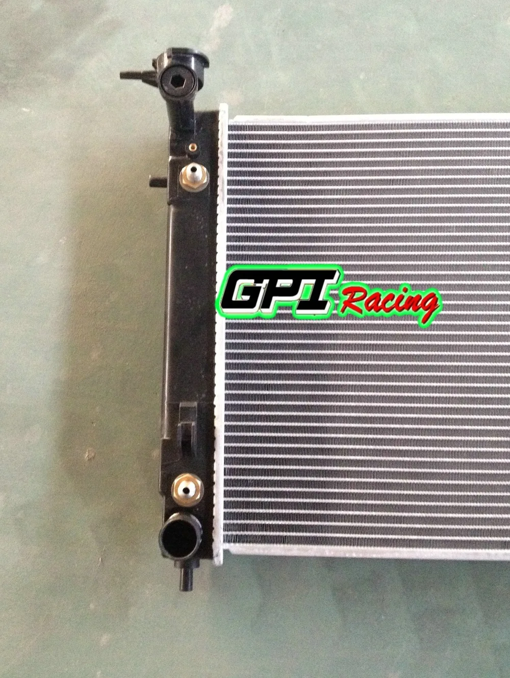 GPI RADIATOR HOLDEN COMMODORE VT (SERIES 1 AND 2) VX V6 AT/MT Dual Oil Cooler | Автомобили и мотоциклы