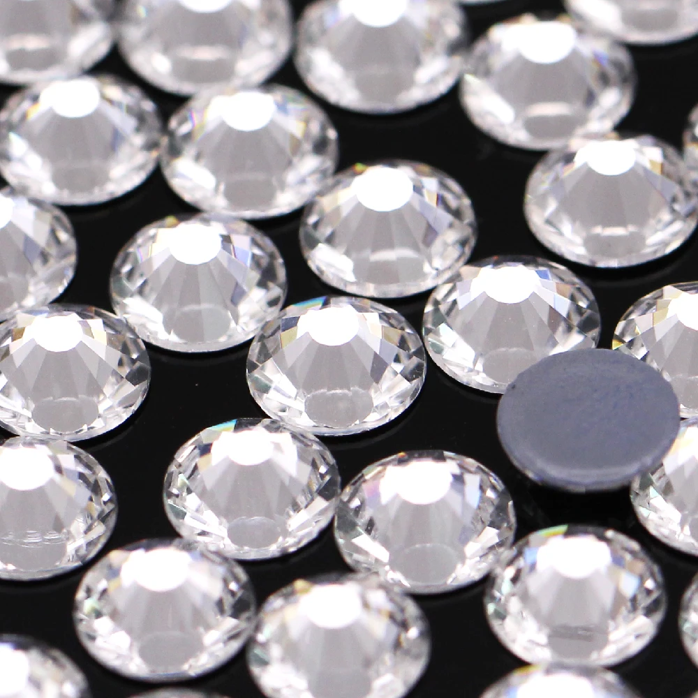 Стеклянные стразы AAAAA с кристаллами плоской задней поверхностью прозрачные для