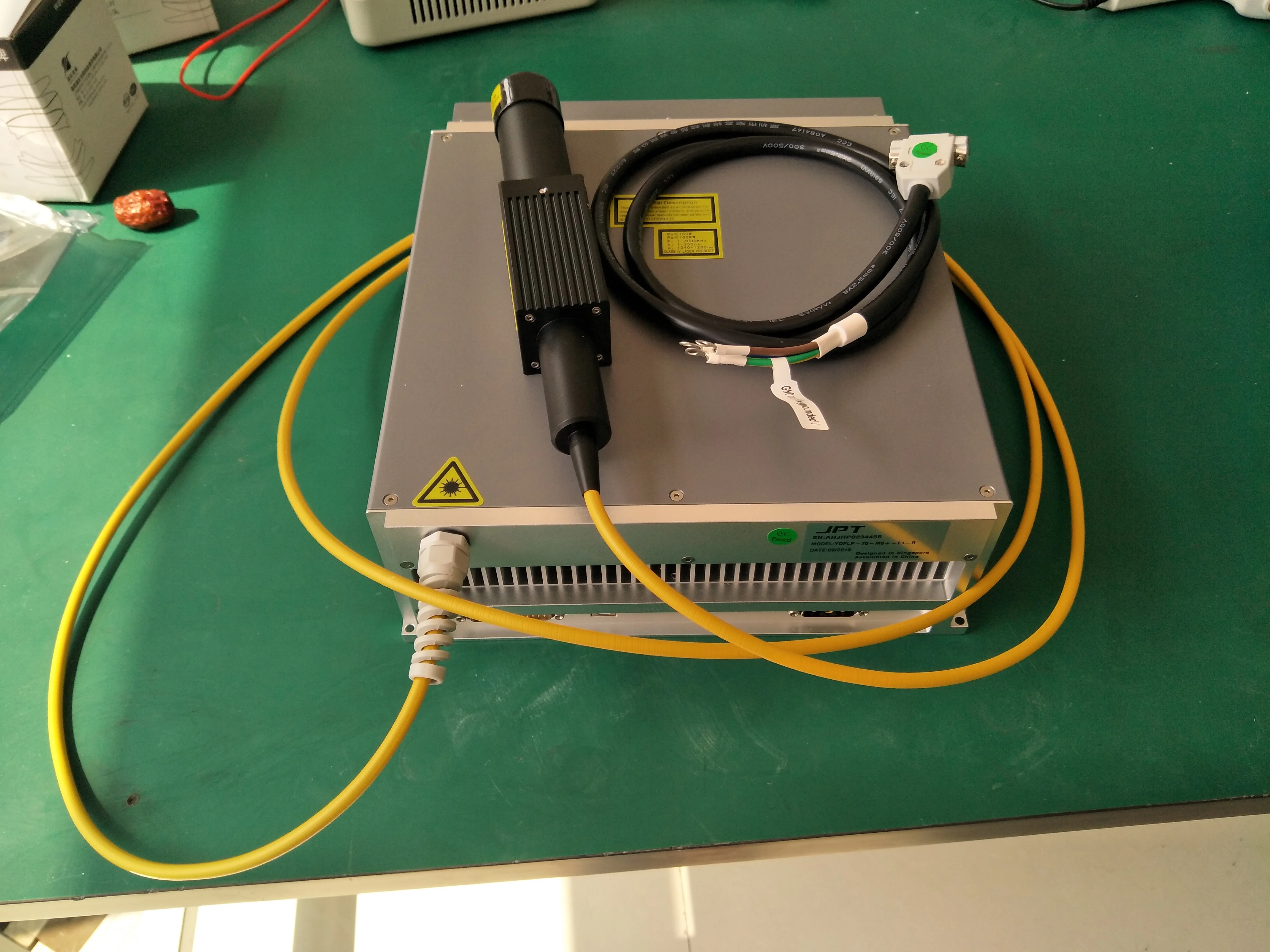 Полностью закрытый электрический защитный дверной и автоматический фокус mopa 60