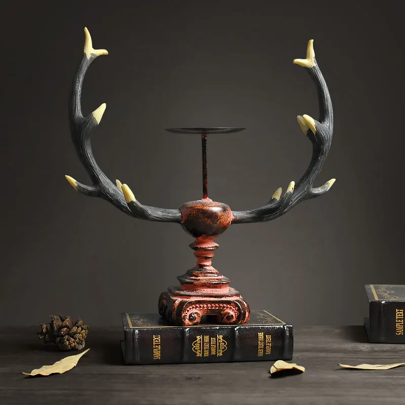 

Reindeer Tealight Candle Holders Metal Luxury Retro Candle Holder Swieczniki Nordic Elk Horn Candlestick Home Decoration FF80C65