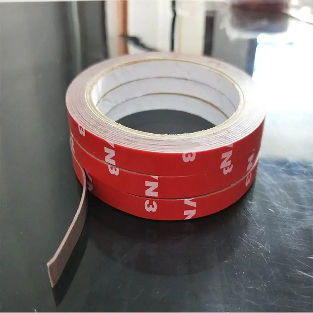 M33 Пластик с помощью двустороннего скотча 3M может быть обрезан до Любой размер.