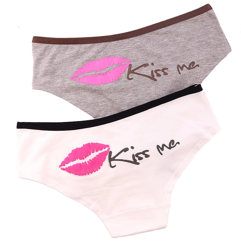Трусы женские хлопковые Бесшовные со средней посадкой и надписью | Женская