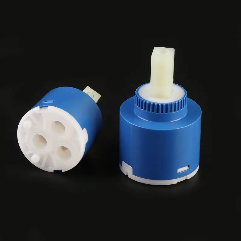 Керамический центральный клапан Одной ручкой горячей и холодной воды кран