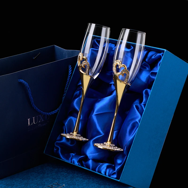 

Бокал для красного вина в форме сердца, хрустальный бокал с высокой ногой, золотистый, серебристый, двойная чашка, чашка для влюбленных, пода...