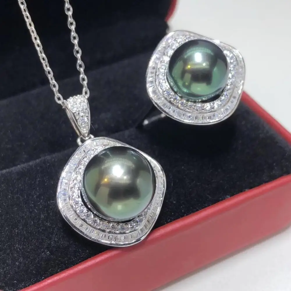 Набор женских ювелирных украшений с натуральным жемчугом черного цвета 9-11 мм |