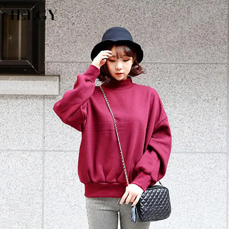 

Свитер женский зимний однотонный с круглым вырезом