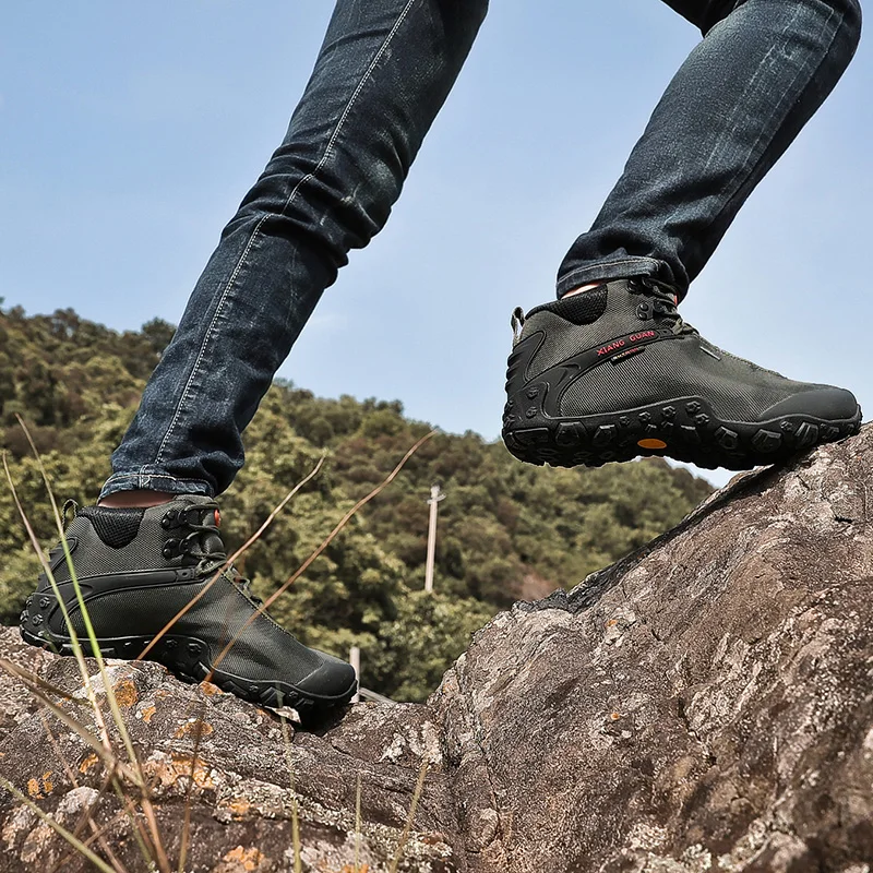

XIANG GUAN Mans Outdoor Hiking Shoes fishing Athletic Trekking Boots Women Climbing Walking Sneskers Zapatillas Sports Non-slip