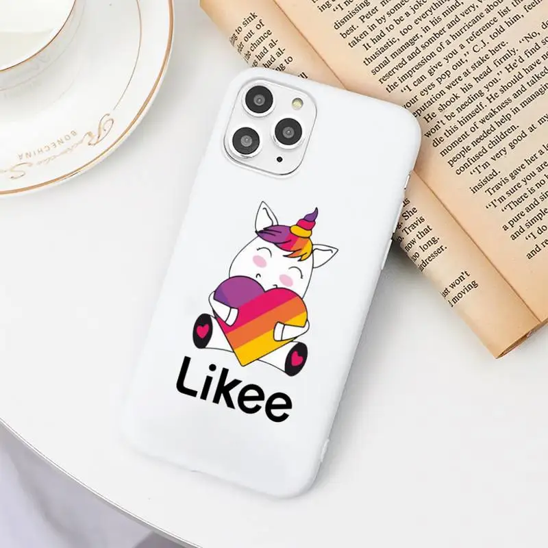 

Likee cat bear love heart art Phone Case Candy Color for iPhone 6 6S 7 8 11 12 XS X SE 2020 XR mini pro Plus MAX mobile bags