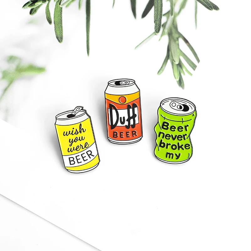 Duff пиво эмалевые булавки игла Neve сломалась мекартонная желтая брошь лацкан