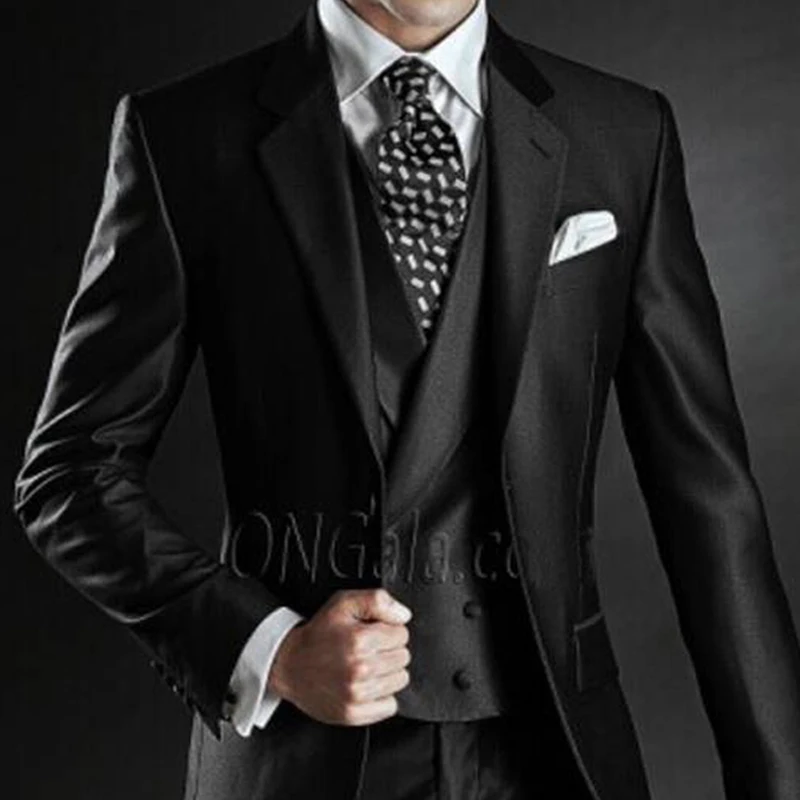 Черный смокинг для жениха на свадьбу с отложным воротником приталенные деловые
