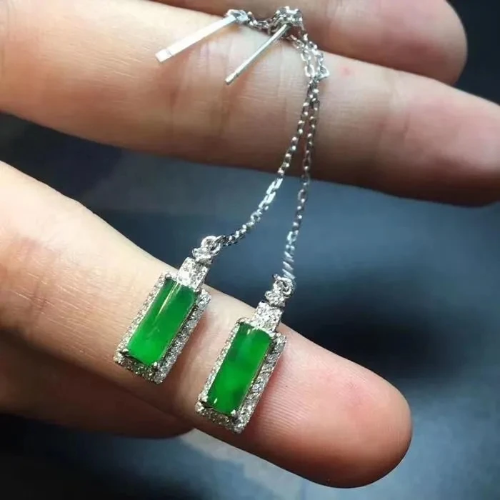 

Full Green Chalcedony Columns Hanging Earrings S925 Sterling Silver Inlaid Simple Advanced Exquisite Versatile Ear Stud Earring