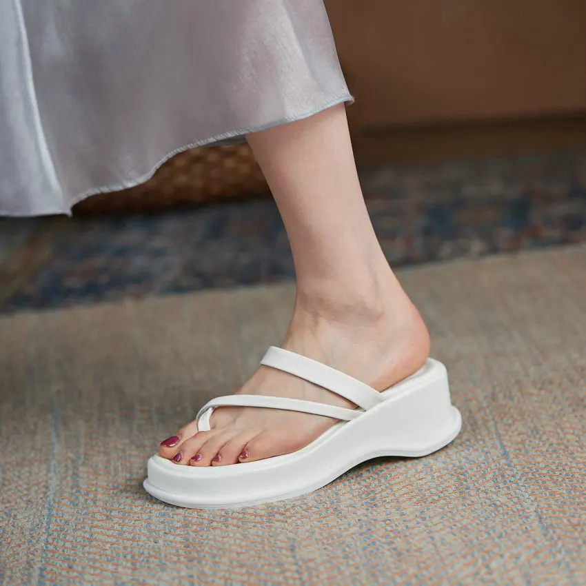 

QUTAA 2021 Wedge High Heel Basic Female Shoes Summer Slingback Fashion Women Slides Genuine Leather Platform Sandals Size 34-39