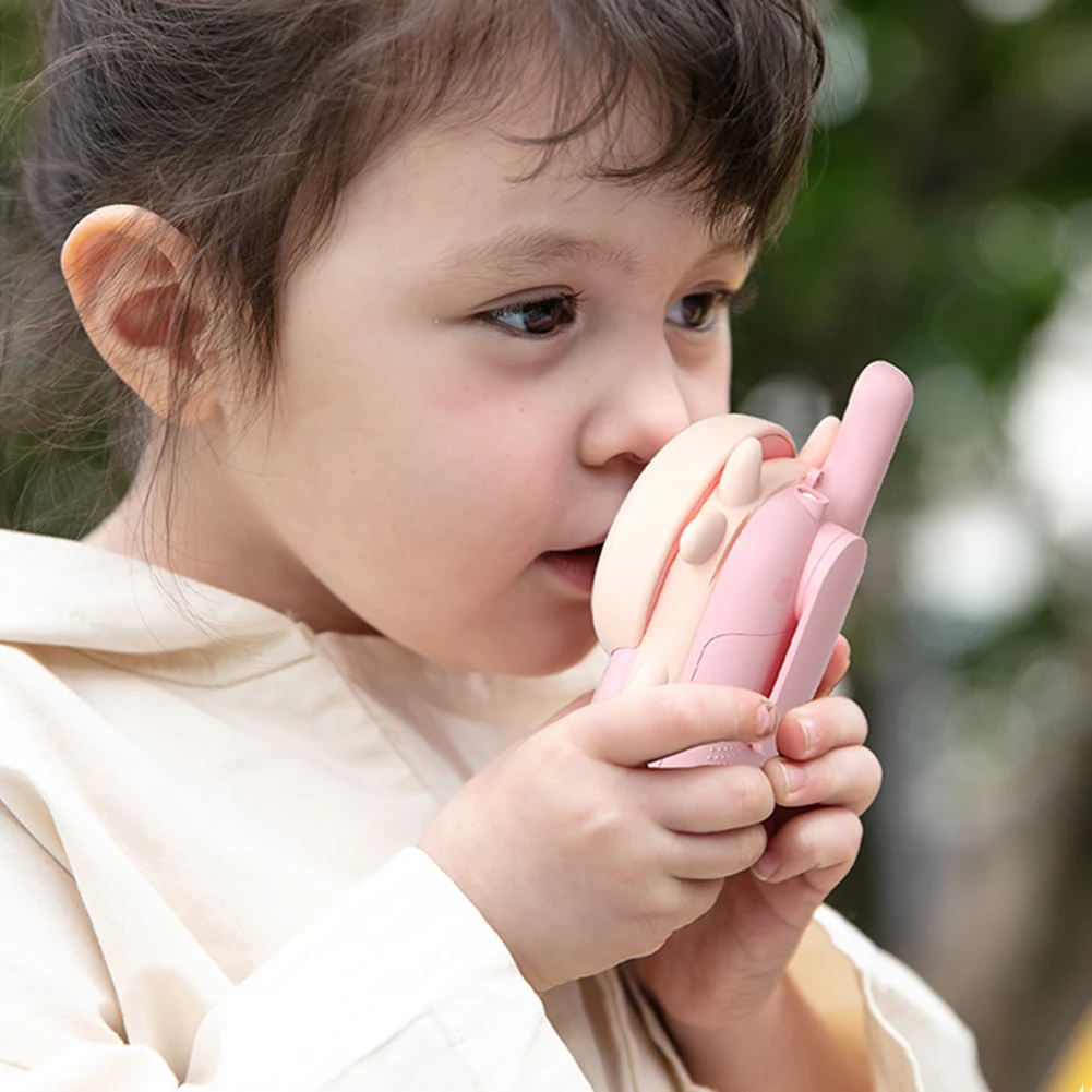 

Wireless 2Pcs Kids Walkie Talkie with Lanyards Outdoor 3KM Interactive Toy Transceiver Flashlight Interphone Gifs for Boys Girls