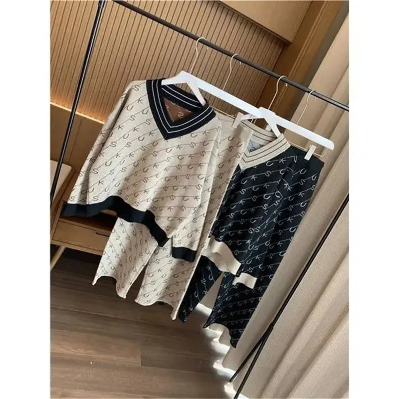 

2021 New Elegant Striped Letters Knitted Two Pieces Sets Long Sleeve Hit Color V-neck Sweaters + High Waist Wide Leg Pants Suits