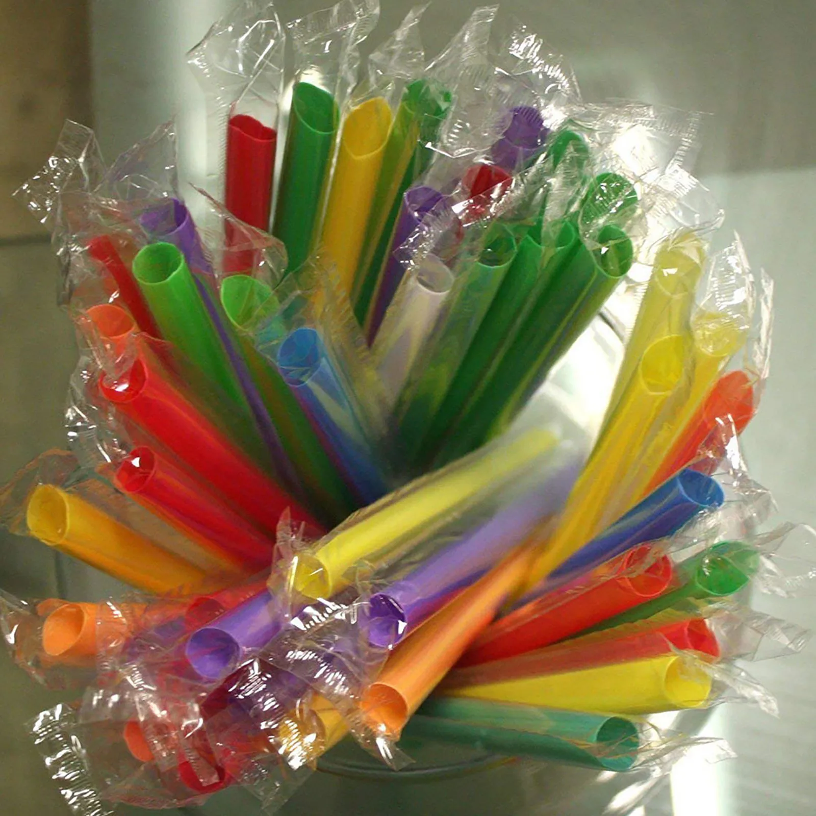 

50pcs Plastic Drinking Straws 20cm Long Multi-colored Striped Bedable Disposable Straws Party Multi Colored Rainbow Straw