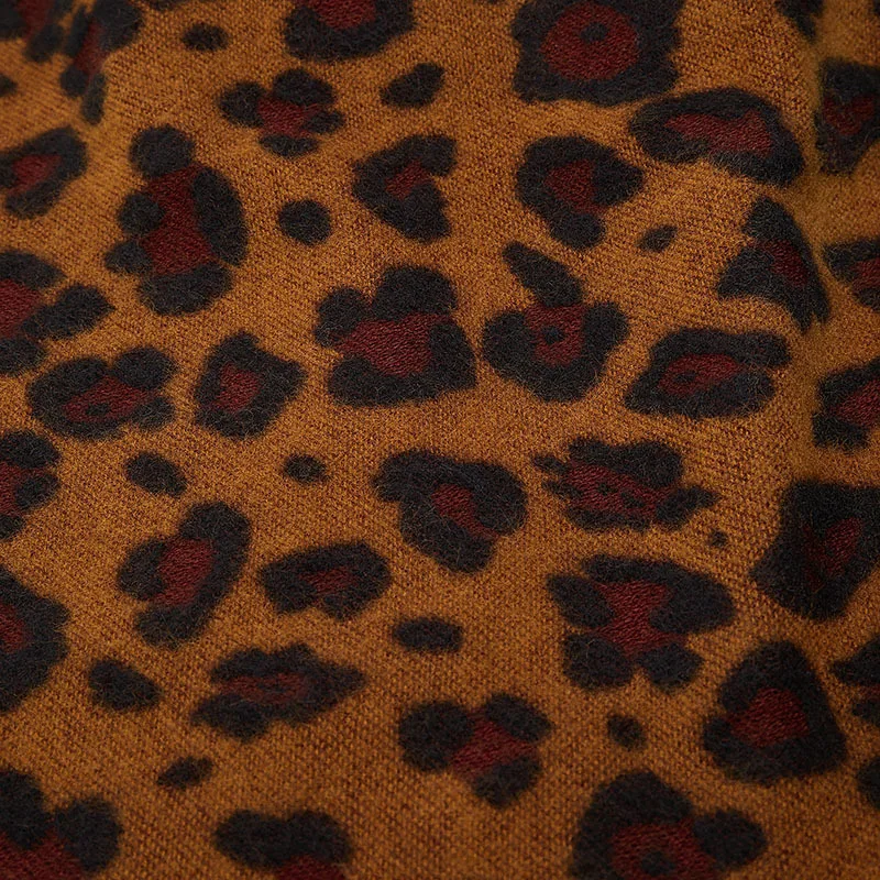 

2019 z new red point leopard scarf girl in autumn and winter,Thickened warm double-sided cashmere like Shawl Scarf Winter Scarf