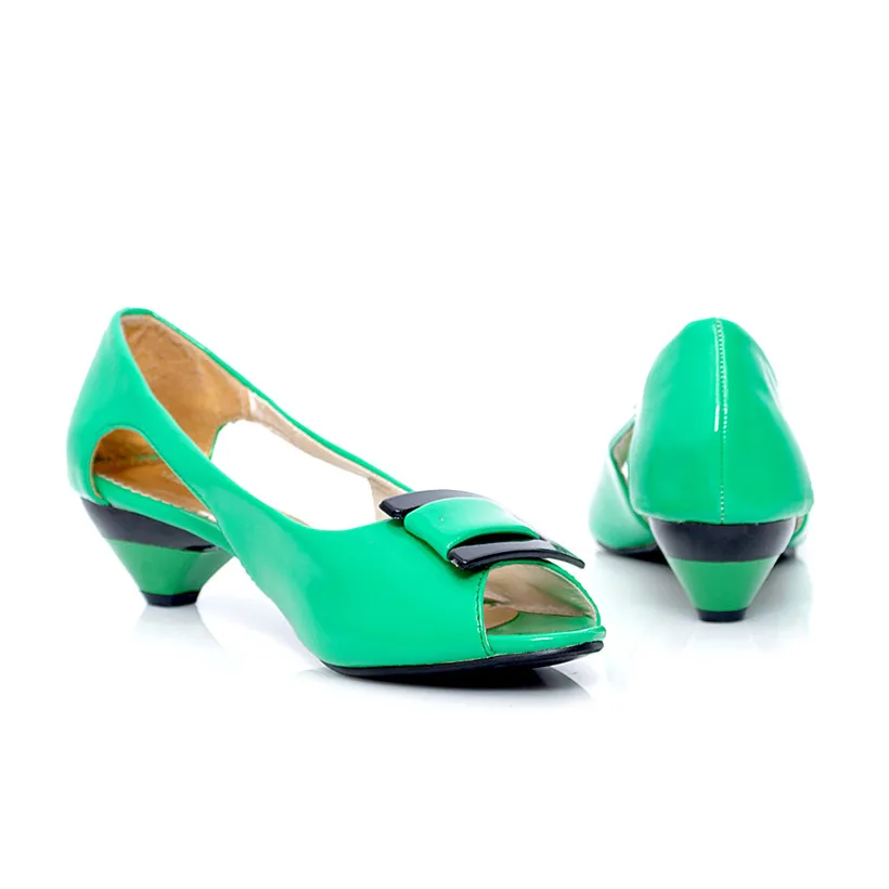 Летние женские туфли лодочки с пряжкой Цвет белый желтый Из лакированной кожи С