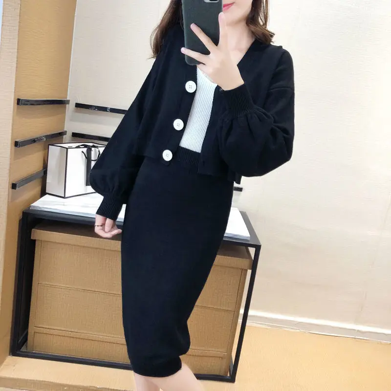 

2021 Spring Autumn New Knitted Two-piece Set Sweater Set Retro Long-sleeve Cardigan Womens Midi Skirt Set Y319