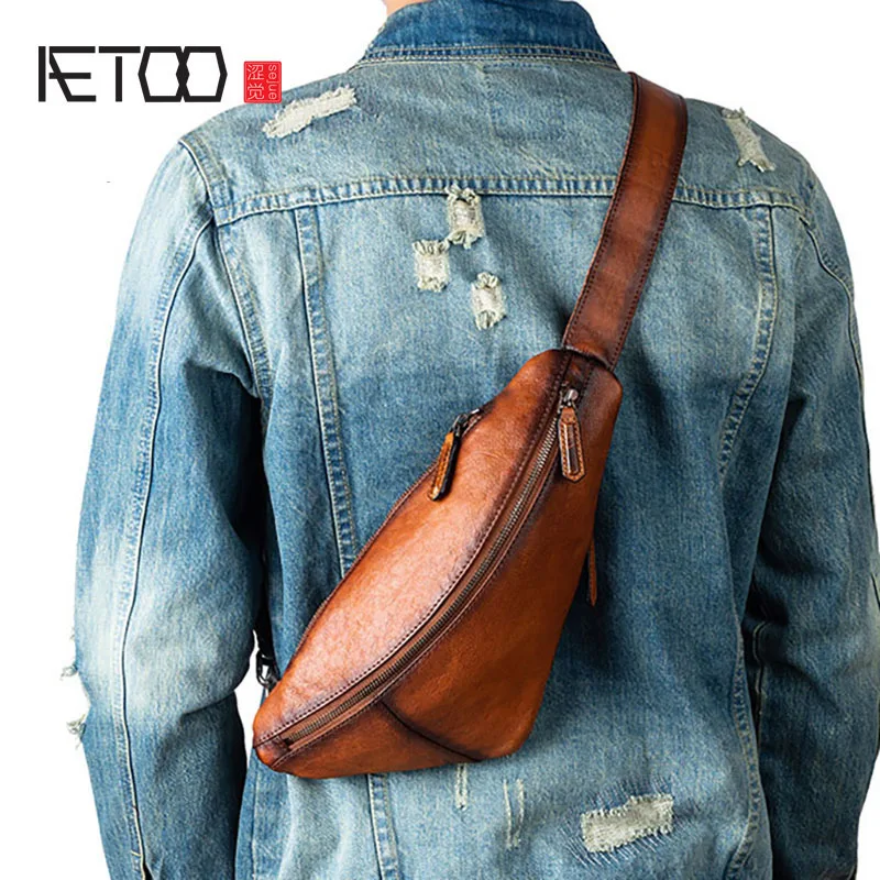 

AETOO Cow leather men's messenger bag, casual leather shoulder bag, trendy men's chest bag