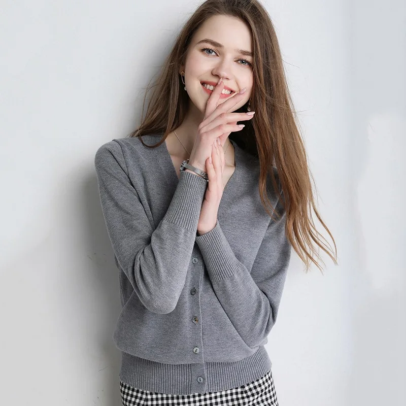 

Plus Size Slim Casual Sweater Women Solid V-Neck Full Sleeve Knitted Autumn Sweater Fashion Single-breasted Office Lady Cardigan